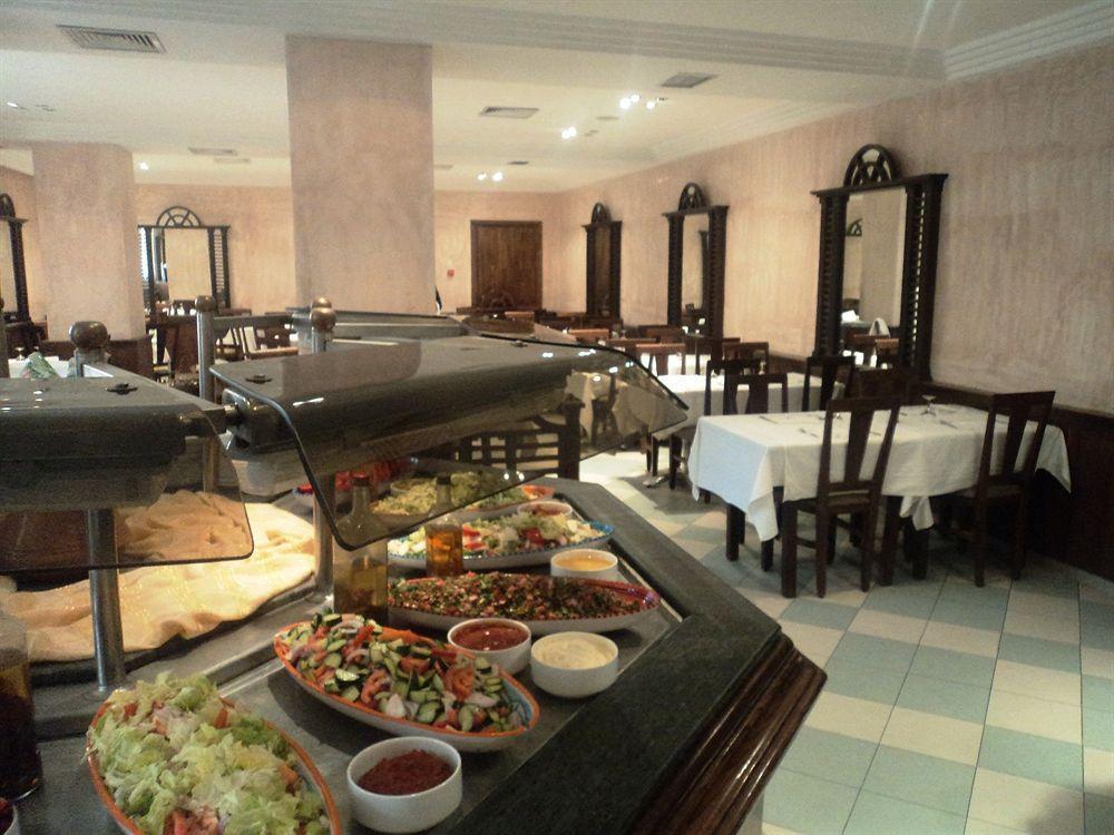 Hotel Ibn Khaldoun Tunis Exterior photo
