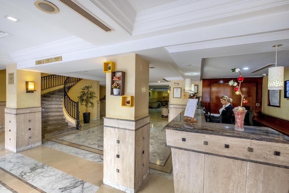 Hotel Ibn Khaldoun Tunis Exterior photo