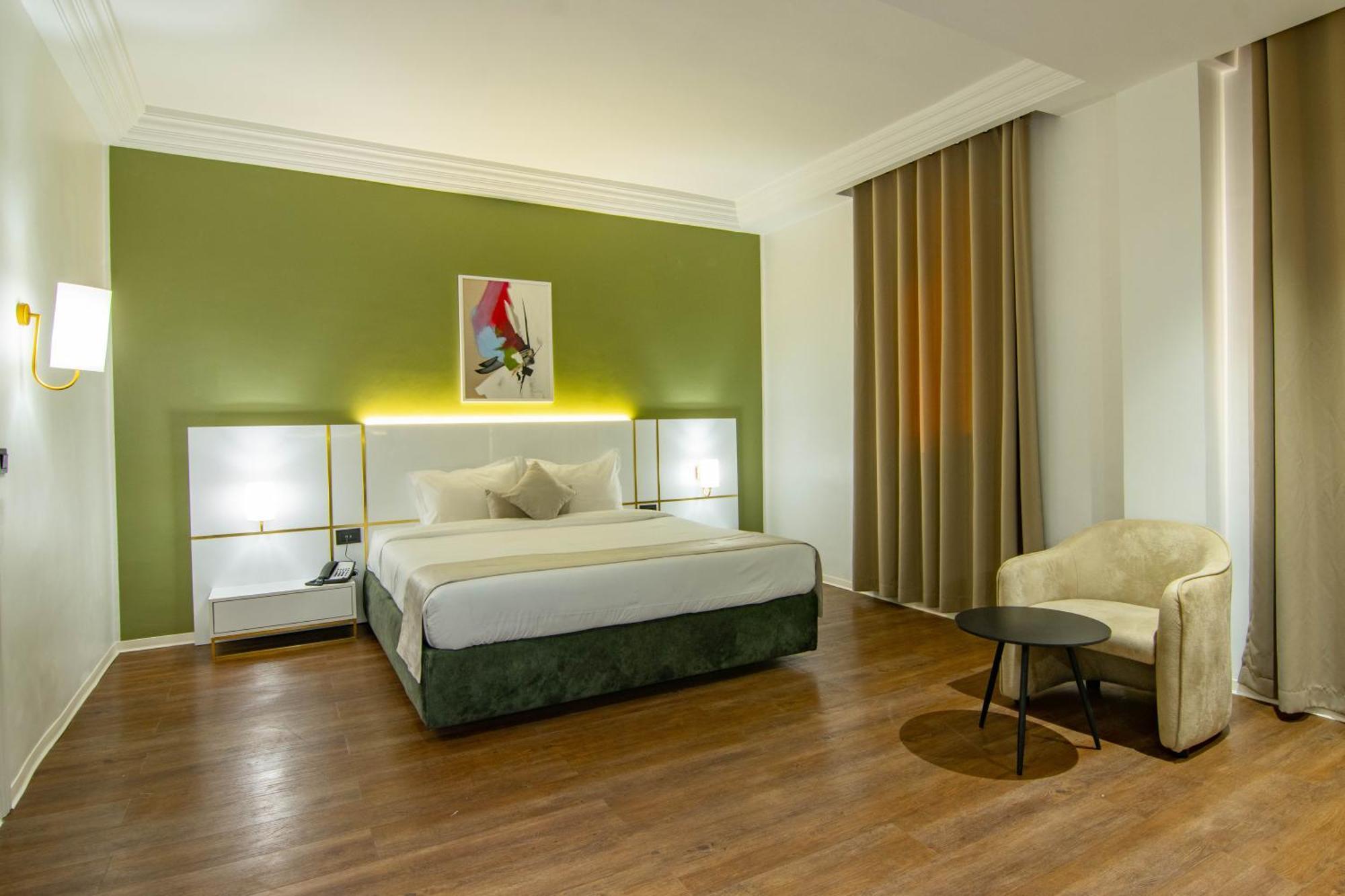 Hotel Ibn Khaldoun Tunis Exterior photo